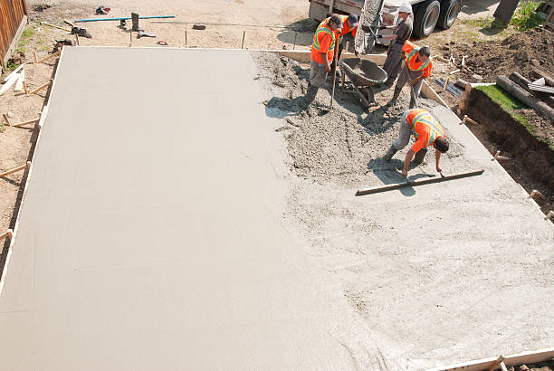 Best Driveway Concrete Repair  in Albertville, MN